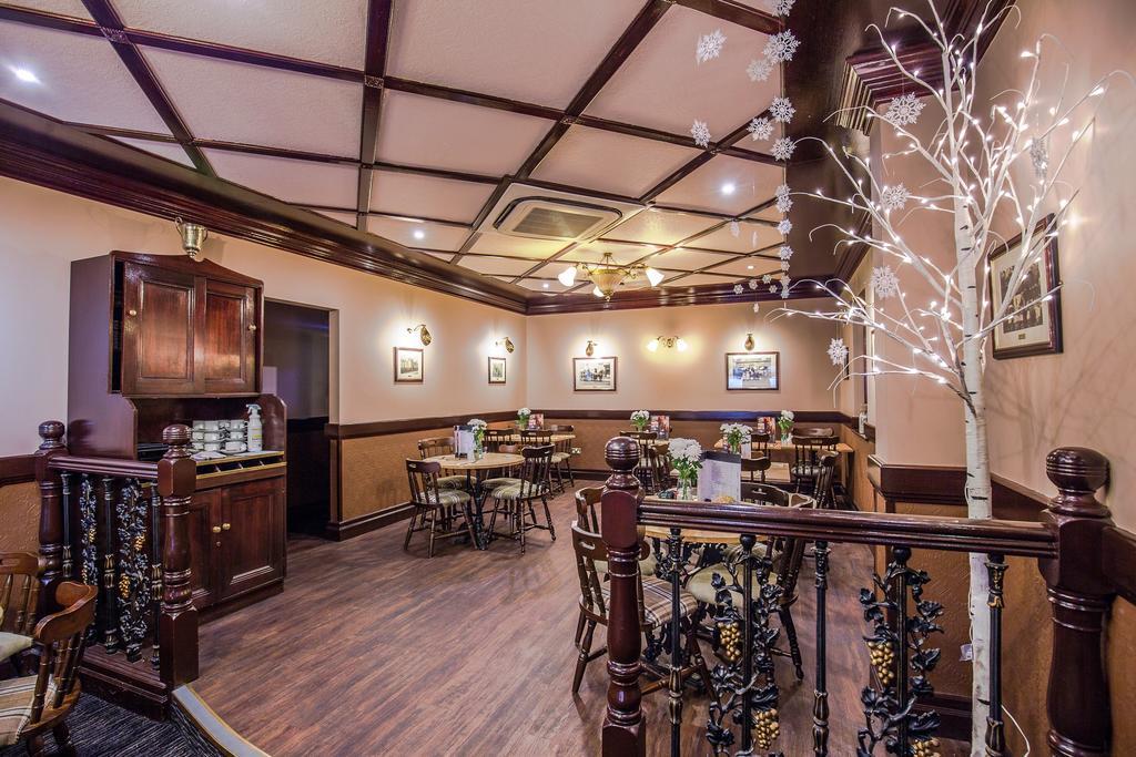 Globe Inn 탬워스 외부 사진